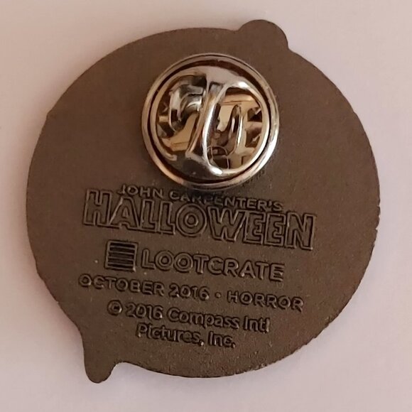 HORROR 2016 Loot Crate HALLOWEEN Movie Franchise Pin Michael Myers - Picture 2 of 3